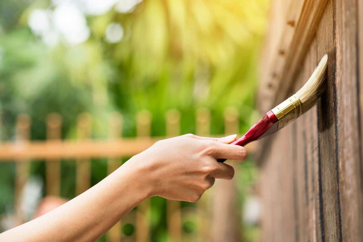 The Best Fence Stain Options
