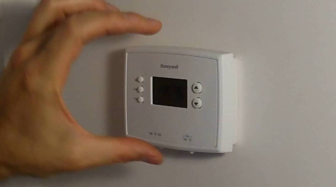How To Change Batteries In Honeywell Thermostat - Winter Warmth For Your Home 3 how to change batteries in honeywell thermostat