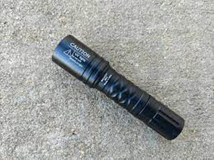 365 nm uv flashlight